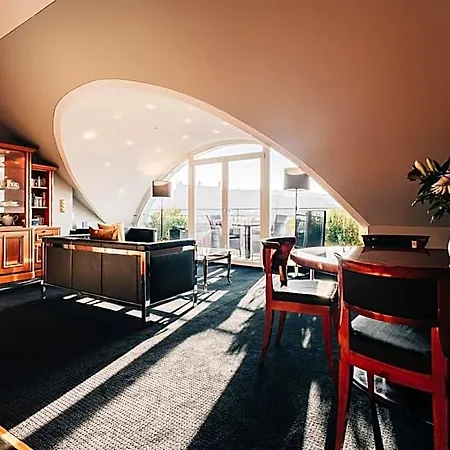 Hotel V Evert - Am Congress Centrum 4*
